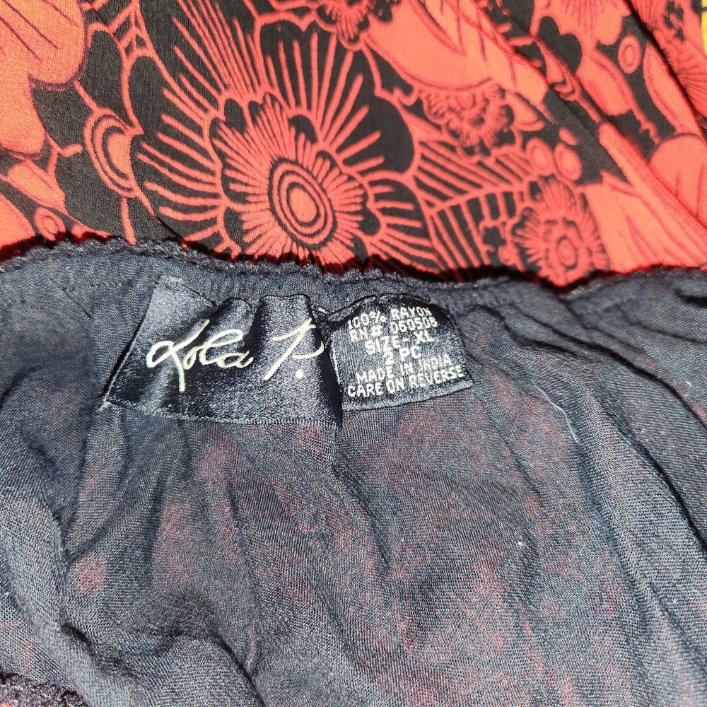 Jagged edge skirt - Picture 3 of 3